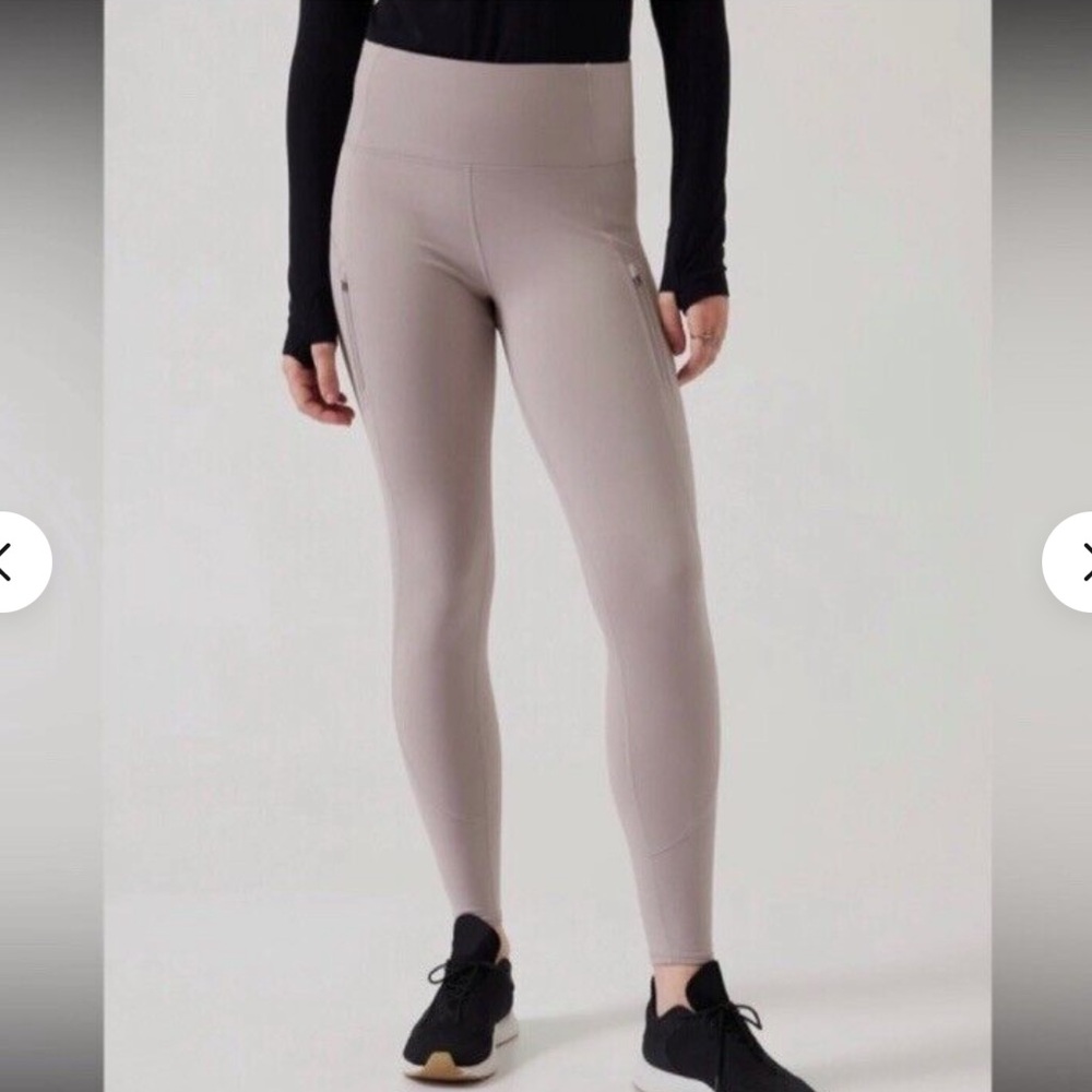 ATHLETA Rainier Tight Legging Tinsel Purple Plush Supersonic #487745 Size Medium